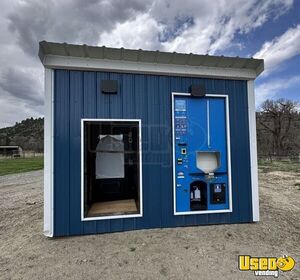 Business In A Building - 2023 Everest VX3 Bagged Ice / Water & 2023 AMS39 Combo For Sale in Montana!