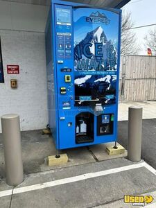 2023 Everest Ice VX4 Bagged Ice and Filtered Water Vending Machine For Sale in South Carolina!