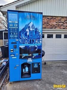 2023 Everest Ice VX4 Bagged Ice and Filtered Water Vending Machine For Sale in Tennessee!