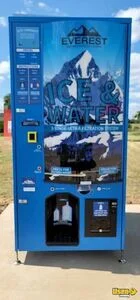 Everest Ice VX3 Bagged Ice and Water Like New Vending Machine For Sale in Texas!
