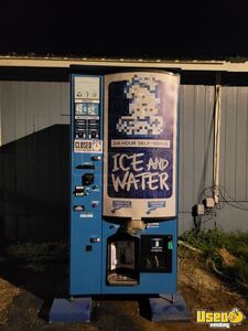 2020 Everest Ice VX4 Bagged Ice and Filtered Water Vending Machine For Sale in Texas!