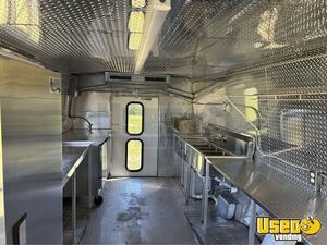 Food Truck All-purpose Food Truck Air Conditioning Mississippi Diesel Engine for Sale