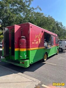 Food Truck All-purpose Food Truck Exterior Customer Counter British Columbia for Sale