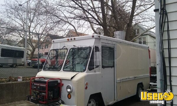 Food Truck / Mobile Kitchen New Jersey for Sale