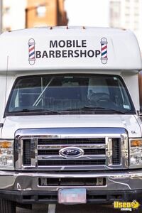 Ford E350 Mobile Hair & Nail Salon Truck Fresh Water Tank Connecticut for Sale