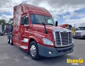 Used - 2016 Freightliner Cascadia 125 Sleeper Cab Semi Truck for Sale in Florida!