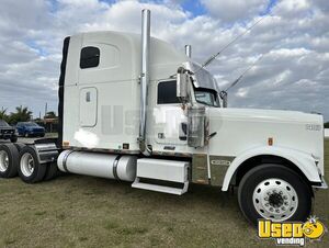 Preowned - 2005 Freightliner Classic XL Sleeper Cab Semi Truck for Sale in Florida!