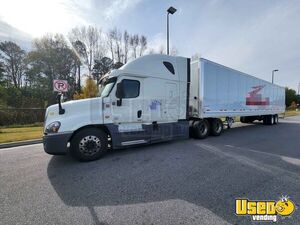 2016 - Freightliner Cascadia Sleeper Cab Semi Truck | Transport Service Vehicle for Sale in Georgia!
