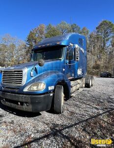 Used - 2007 Freightliner Columbia 120 Sleeper Cab Semi Truck for Sale in Louisiana!