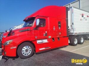 Ready to Work - 2018 Freightliner Cascadia Sleeper Cab Semi Truck for Sale in Oregon!