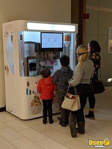 Frozen Dessert Autonomous Vending Kiosk Other Soda Vending Machine 7 Connecticut for Sale