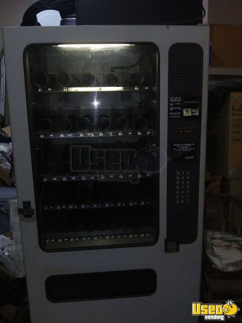 Fsi Model Numbers 3076 And 3039 Usi Snack Machine 5 Pennsylvania for Sale