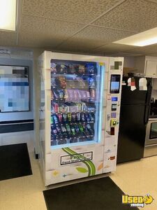 Healthy You Vending Combo 11 Tennessee for Sale