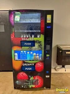 Seaga HealthyYou HY2100/2200 Combo Snack Drink Vending Machine For Sale in California!