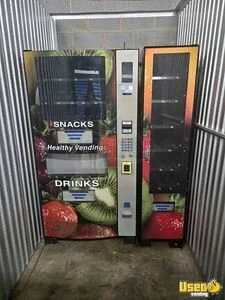 Seaga HY900 Combo Vending Machine with Entree Merchandiser For Sale in North Carolina!
