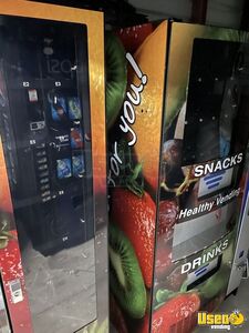 Healthy You Seaga Combo Vending Machine w/ Side Entree Merchandiser For Sale in Pennsylvania!