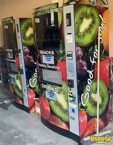 (3) Seaga HY900 Healthy You Combo Snack & Drink Vending Machines for Sale in Pennsylvania!