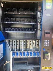 Seaga Healthy You HY2100 and HY900 Snack and Drink Combo Vending Machines For Sale in Texas!
