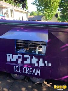 8' x 20' Ice Cream Concession Trailer / Mobile Ice Cream Parlor with 2021 Interior for Sale in Ontario!