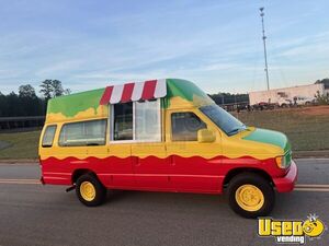 Ford E350 Colorful & Bright Ice Cream & Hot Dog Food Truck w/ New Interior for Sale in Massachusetts!