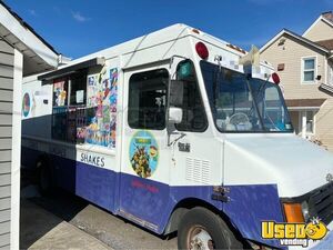 Used - Chevrolet P30 Step Van Ice Cream Truck | Mobile Dessert Truck for Sale in New York!