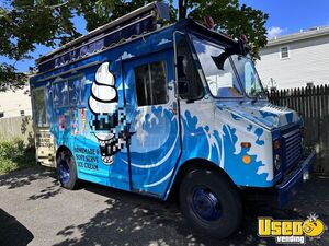 18' GMC P35 Diesel Soft Serve Ice Cream Truck | Mobile Dessert Unit for Sale in New York!