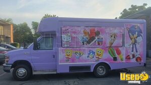 2017 Ford E350 Econoline 4 in 1 for Ice Cream, Snowcone, Milkshake Truck for Sale in Texas!