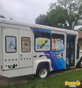 2010 - Ford E450 Ice Cream/Shaved Ice Food Truck Mobile Vending Unit for Sale in Texas!