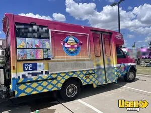 Well Equipped - Ford E450 Ice Cream Concession Truck Mobile Vending Unit for Sale in Texas!
