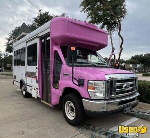 21' Custom Build - 2016 Ford E-350 Ice Cream Truck | Mobile Ice Cream Unit for Sale in Texas!