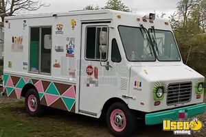 Solar Powered - Chevrolet P30 Step Van Ice Cream & Snowball Truck for Sale in West Virginia!