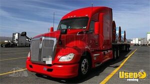2017 Kenworth T680 Sleeper Cab Semi Truck  | Transport Service Vehicle for Sale in Iowa!