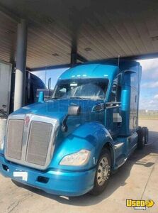 2016 Kenworth T680 Sleeper Cab Semi Truck | Transport Service Vehicle for Sale in Oklahoma!