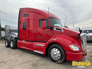 Ready to Work - 2019 Kenworth T680 Sleeper Cab Semi Truck for Sale in Texas!
