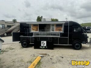 NEW - 2023 7.5' x 20' Kitchen Food Trailer with Fire Suppression System for Sale in Florida!