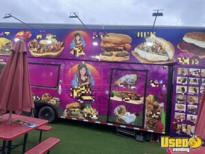 Well Equipped - 2022 26' Kitchen Food Concession Trailer Mobile Vending Unit for Sale in Florida!