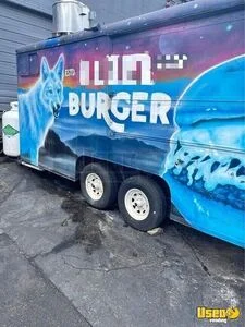 Kitchen Food Trailer Fully Equipped Concession Trailer For Sale in North Carolina!
