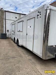 Nicely Equipped 2021 - 8' x 26' Kitchen Food Unit - Food Concession Trailer for Sale in Texas!