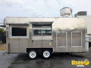 2018 - 8' x 18' Food Concession Trailer with Screened Porch for Sale in Texas!
