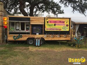 ONE OWNER 2011 8.5' x 20' Mobile Kitchen Concession Trailer w/ Pro-Fire Suppression for Sale in Texas!