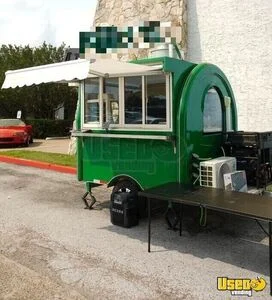 Compact - 6.5' x 7'  Food Concession Trailer Mobile Street Vending Unit for Sale in Texas!