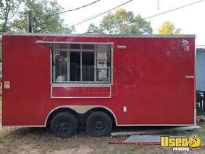 Like-New – 2021 Kitchen Food Concession Trailer with Pro-Fire Suppression for Sale in Texas!