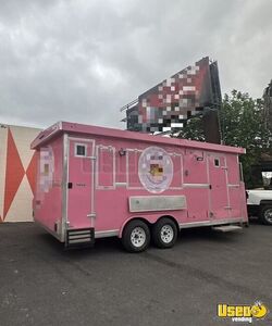 Like-New - 2023 20' Kitchen Food Concession Trailer with Pro-Fire Suppression for Sale in Texas!