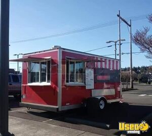Clean - 2011 Kitchen Food Concession Trailer with Bathroom for Sale in Washington!