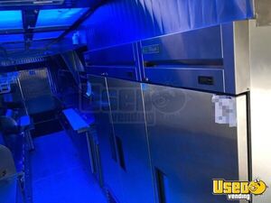 Kitchen Food Truck All-purpose Food Truck Exterior Customer Counter California for Sale