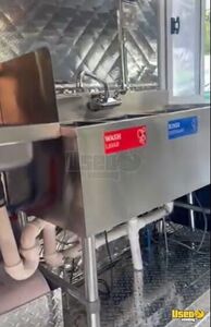 Kitchen Trailer All-purpose Food Truck Refrigerator New Jersey for Sale