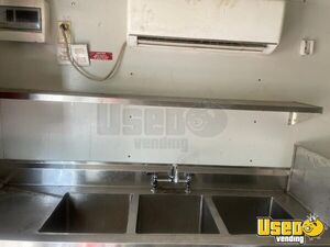 Kitchen Trailer Concession Trailer Hand-washing Sink Texas for Sale