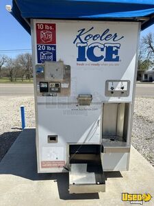 2013 Kooler Ice 1500 Bagged Ice and Water Vending Machine For Sale in Oklahoma!