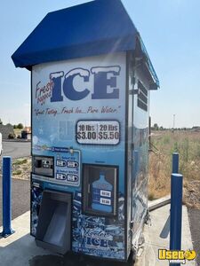 2014 Refurbished Kooler Ice IM1000 Bagged Ice and Water Vending Machine For Sale in Washington!
