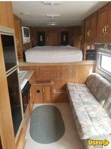 Living Quarters Horse Trailer 3-horse Lq Trailer Refrigerator West Virginia for Sale